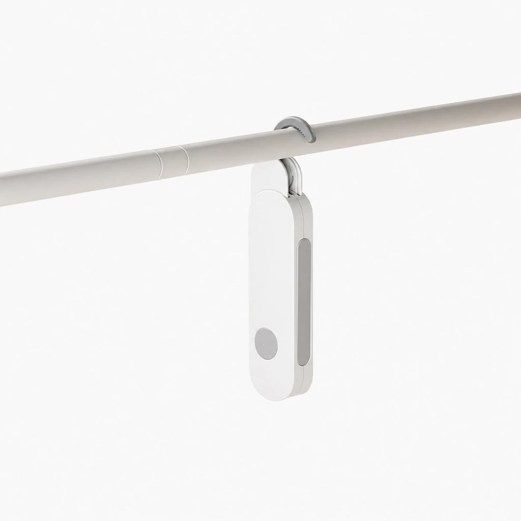 Petit étendoir cintre 7 trous pliable — vue 8