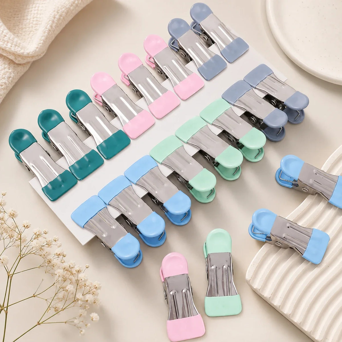 Pinces à linge inox embouts plastique — vue 3