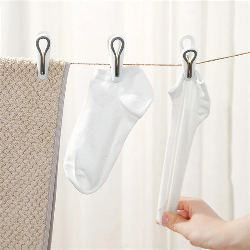 Pinces à linge plastique avec panier de rangement — lot de 24 ou 36